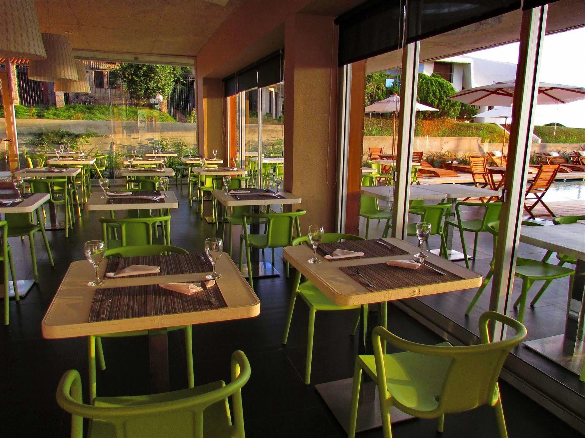Costa Colonia - Riverside Boutique Hotel Colonia del Sacramento Exterior foto